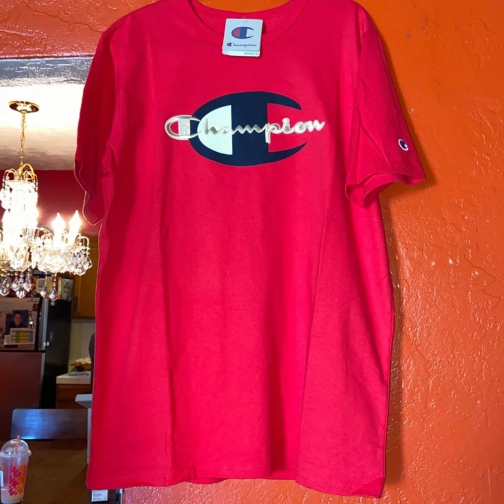 Champion t shirt